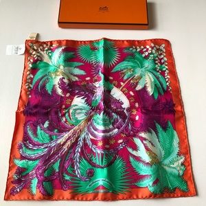 Hermès Pocket Square NWT, 100% Silk